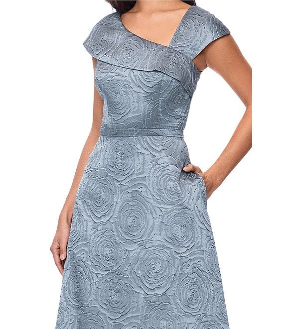 Wholesale Formal Evening Dress Xscape 7637X