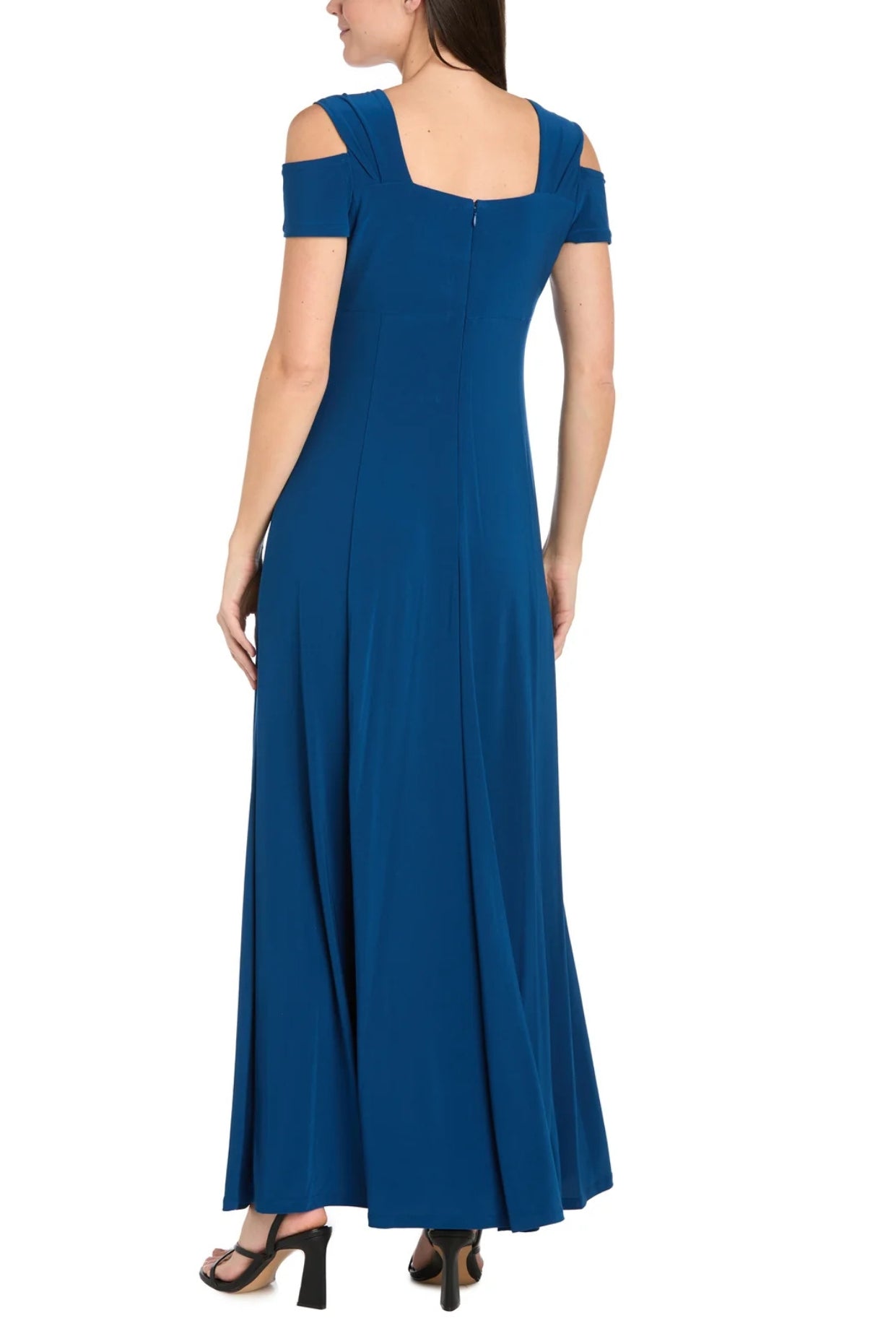 1367_PEACOCK_back