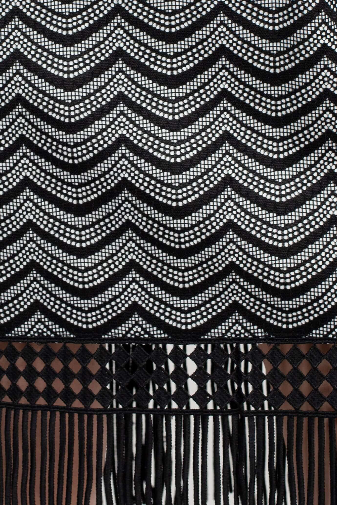 Julia Jordan Crew Neck Sleeveless Shift Zipper Back Lace Fringe Dress - BLACK - Fringe