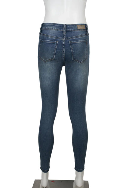 Velvet Heart Mid Waist Skinny Jeans Stretch Button & Zipper Fly Closure Denim Pants with Pockets - SOHO - Back 