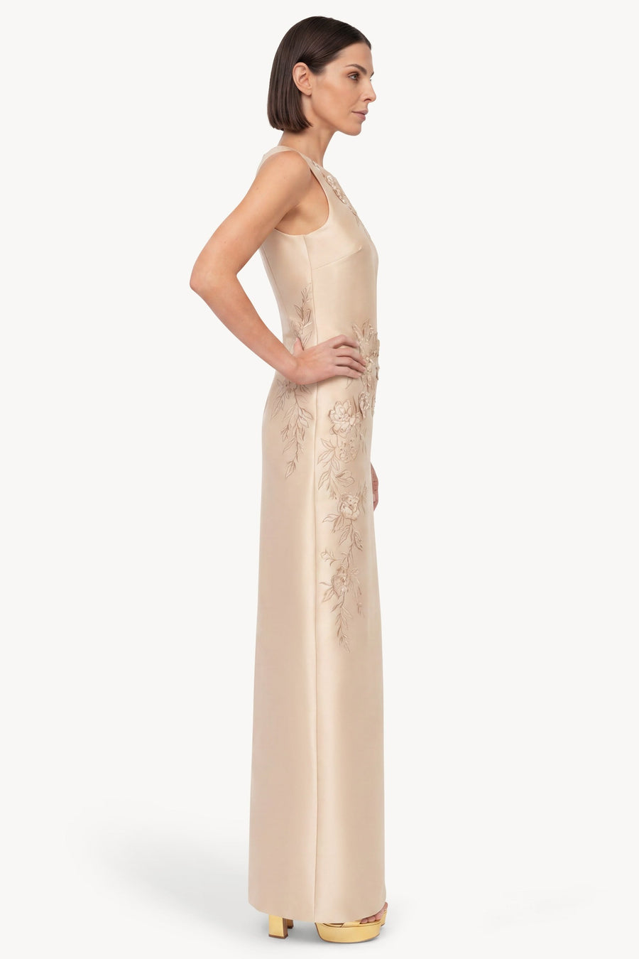 Badgley Mischka Beaded Applique Sleeveless Column Gown EG5104 Wholesale