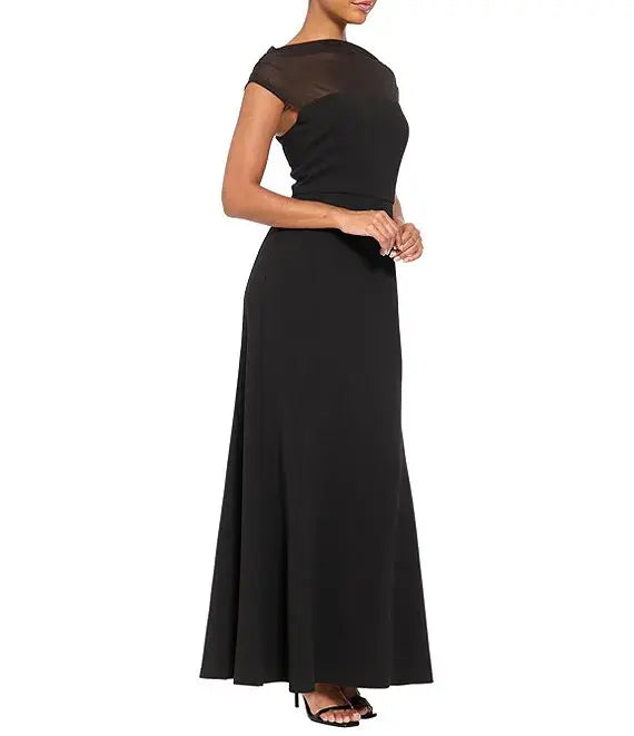 Maggy London G7087M Black side view