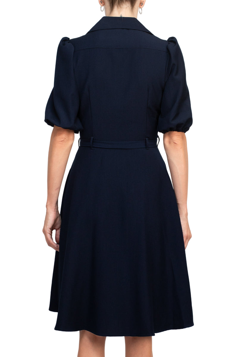 HW3F19618_NAVY_back