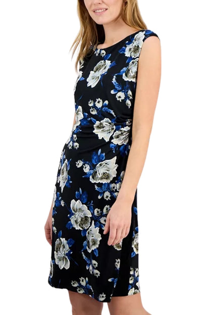 Connected Apparel Floral Print Scoop Neckline Cap Sleeve Side Gathered Sheath Dress - BLACK - Side