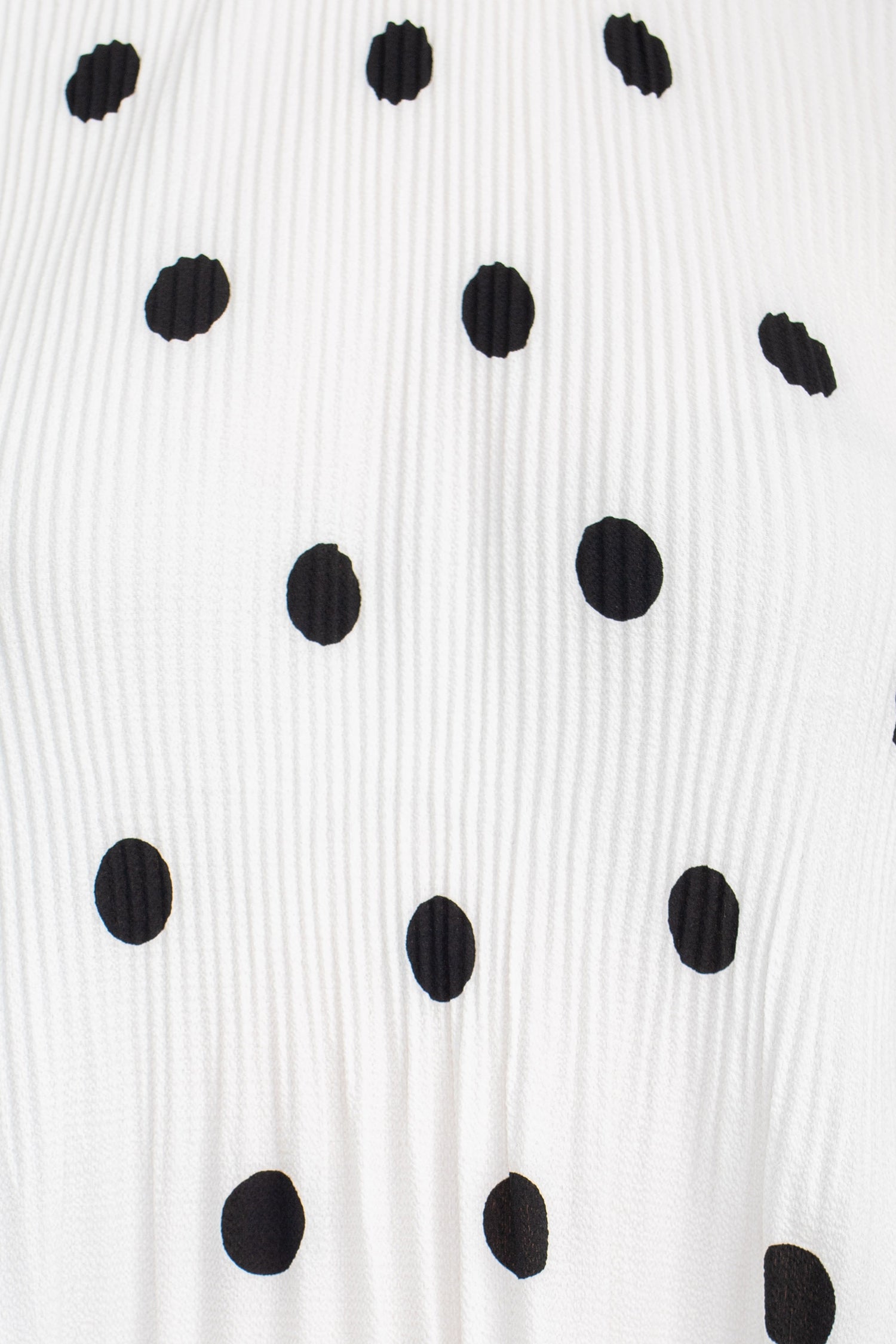 IVORY BLACK BIG DOTS